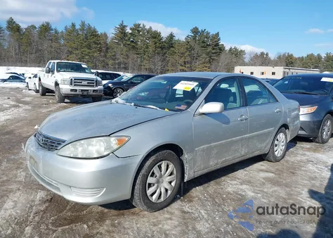 2005 Toyota Camry Le from USA, damaged, VIN 4T1BE32K25U959048
